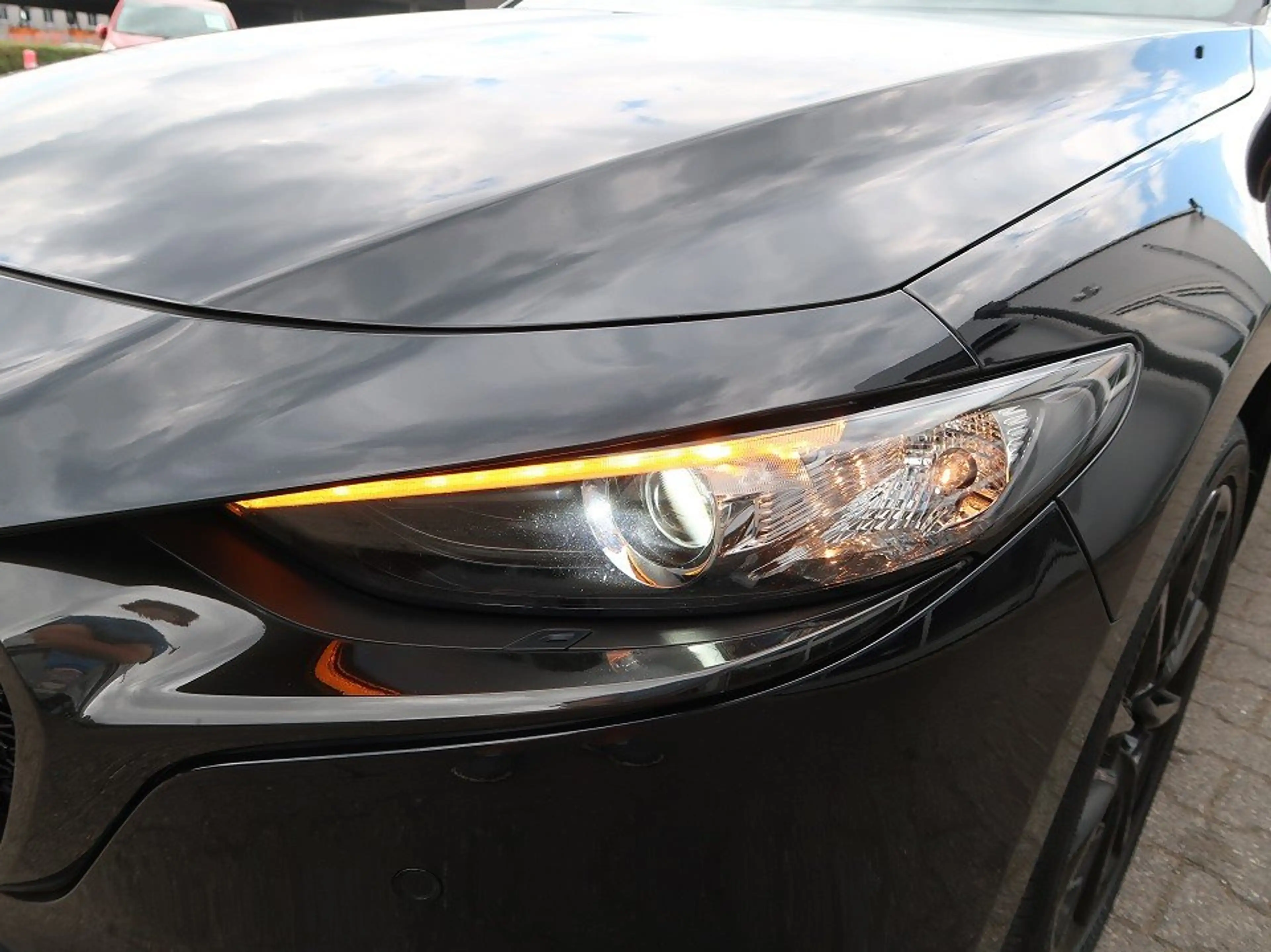 Mazda 3 Lim. HOMURA *1.Vorbesitz*AUTOMATIK*LED* HOMURA *Si — photo 10