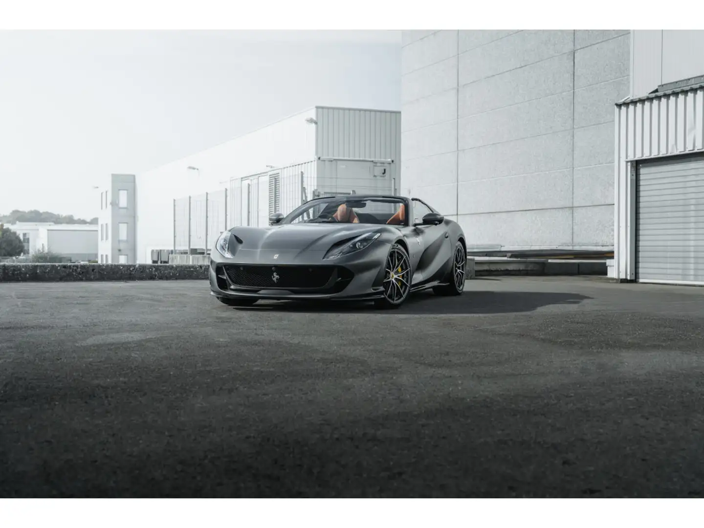 Ferrari 812 GTS GTS - FULL CARBON - Pas. DISPLAY Gris - 1