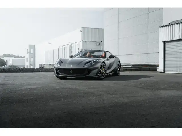 Ferrari 812 GTS GTS - FULL CARBON - Pas. DISPLAY