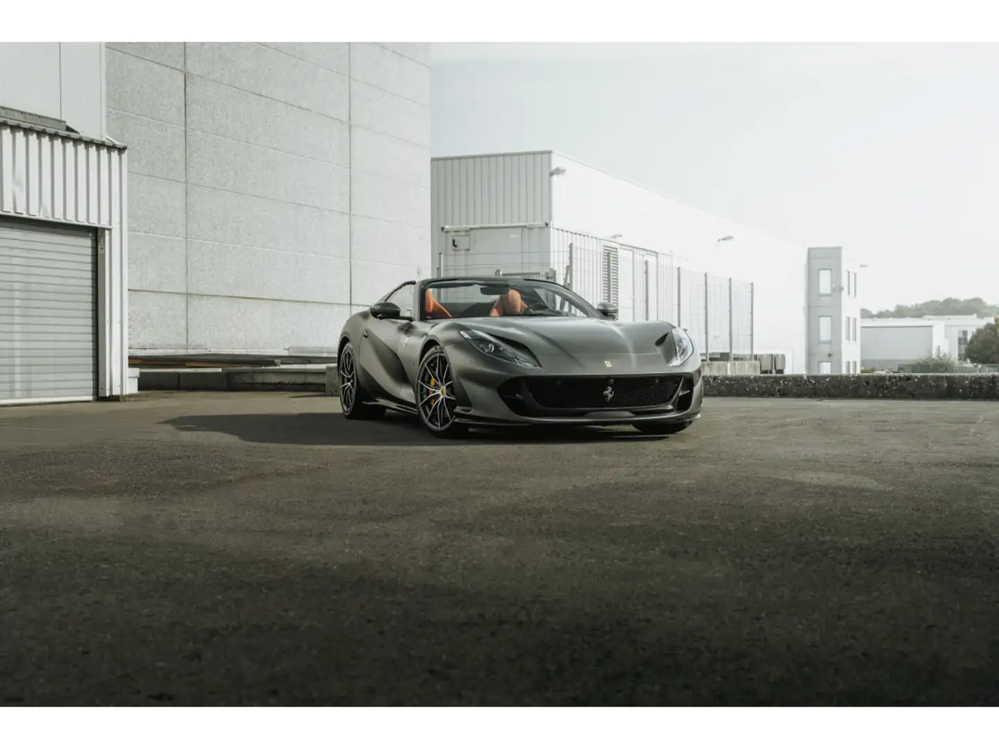 Ferrari 812 GTS GTS - FULL CARBON - Pas. DISPLAY Gris - 2