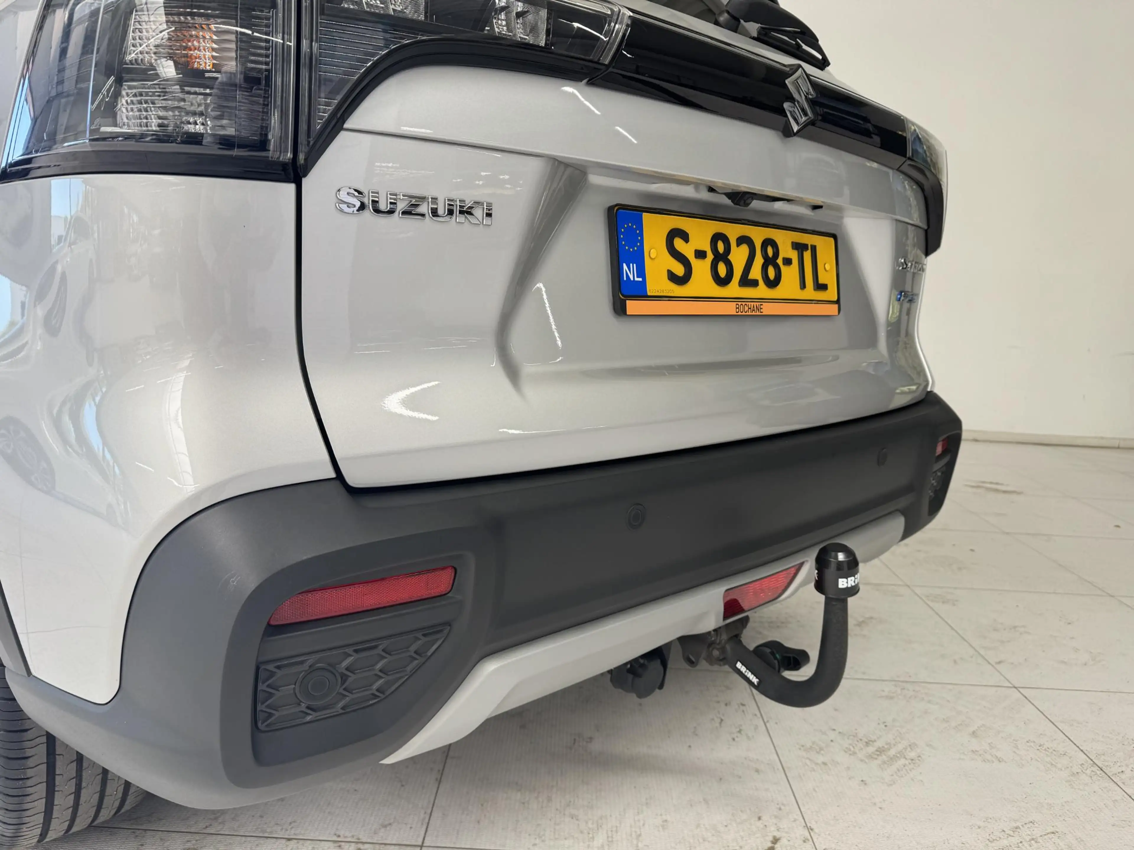 Suzuki S-Cross 1.4 Boosterjet Select Smart Hybrid | Apple Carplay — photo 11