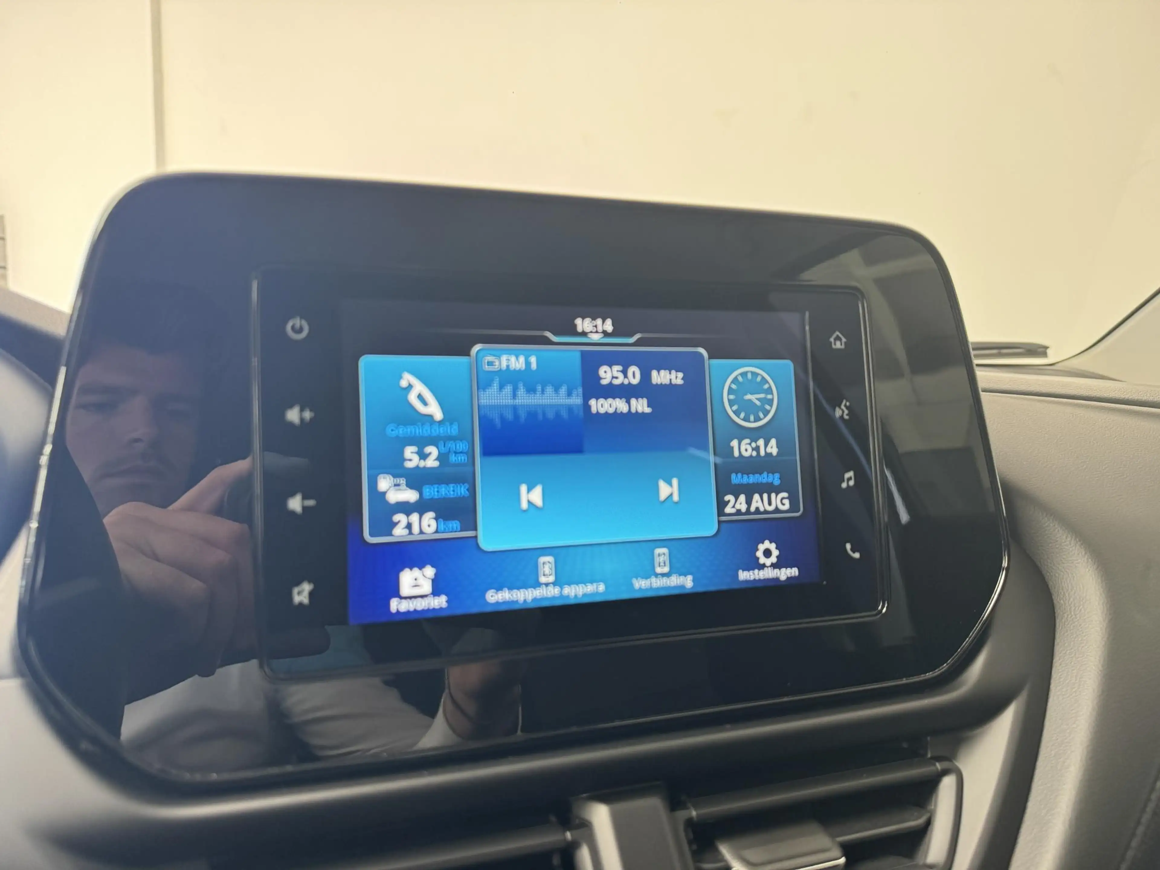 Suzuki S-Cross 1.4 Boosterjet Select Smart Hybrid | Apple Carplay — photo 27