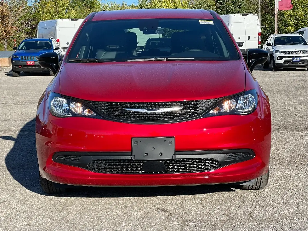 Chrysler Grand Caravan снимка Chrysler Grand Caravan