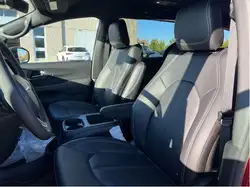 Chrysler Grand Caravan 2027 — фото 13