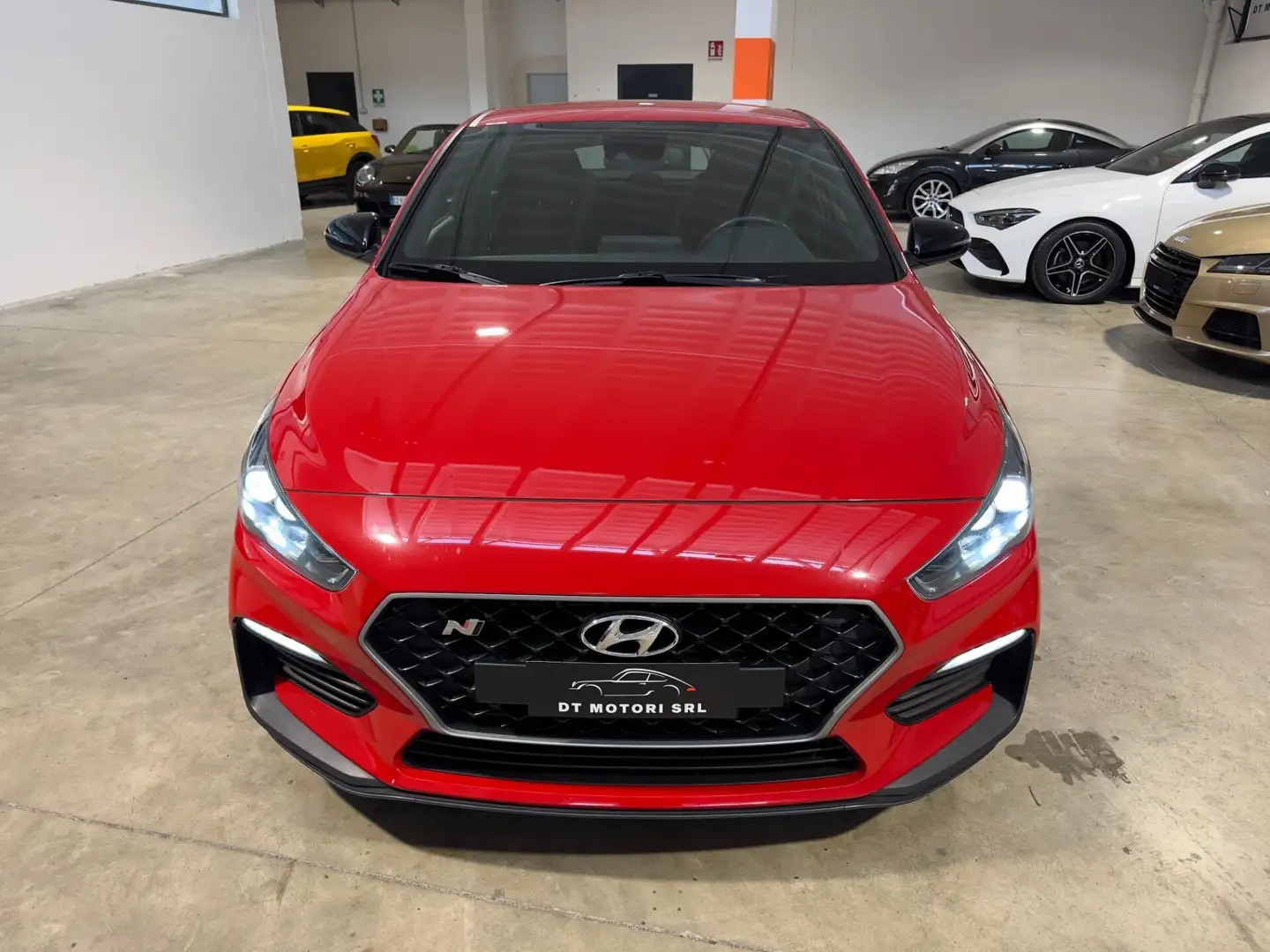 Hyundai i30 Fastback 2.0 T-GDI 275 CV N Performance Rosso - 2