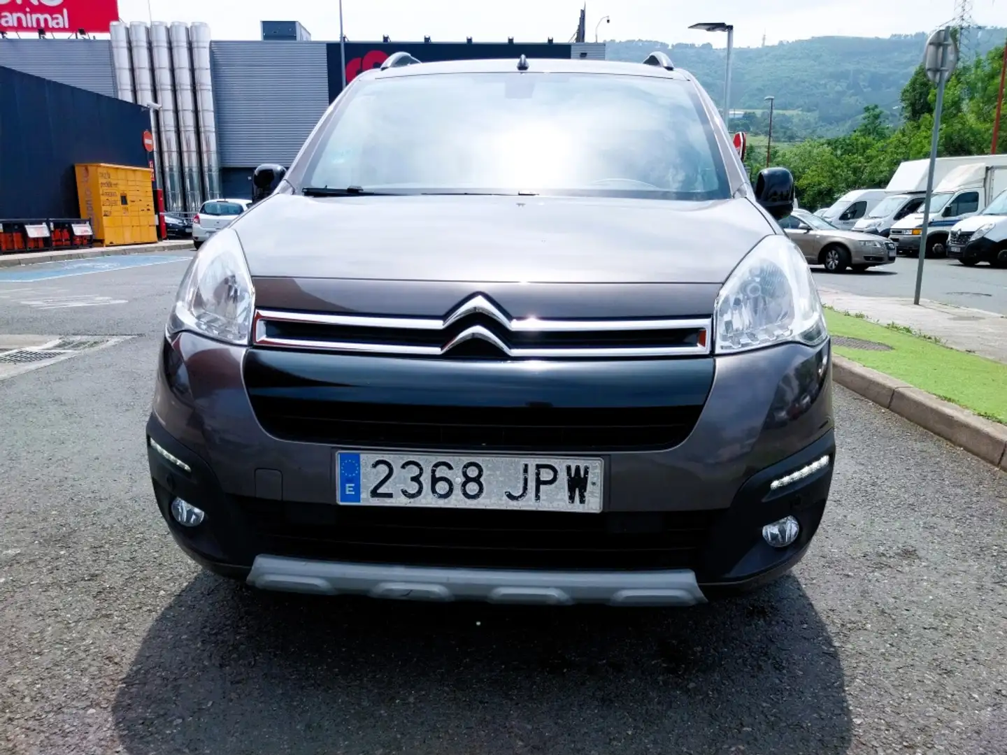 Citroen Berlingo B. Multispace 1.2 PureTech S&S 20 Anivers Marrón - 1
