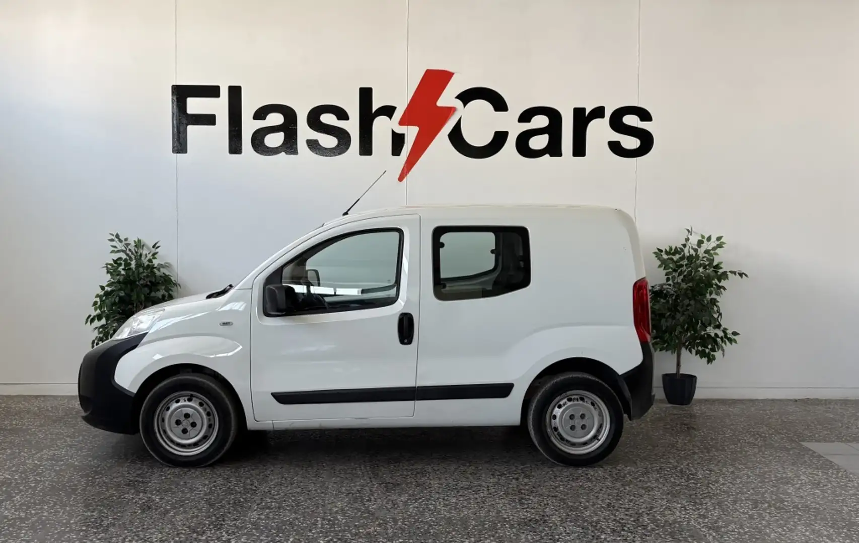 Citroen Nemo Combi HDi 75 Attraction Weiß - 2