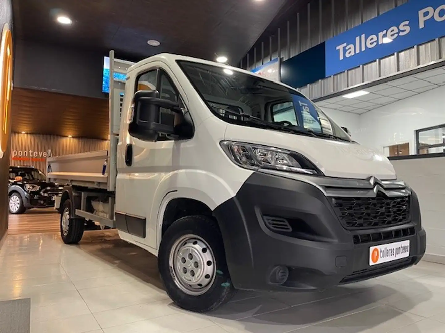 Citroen Jumper Chasis Cb. 2.0BlueHDi 35 L2S Heavy 130 Blanco - 2