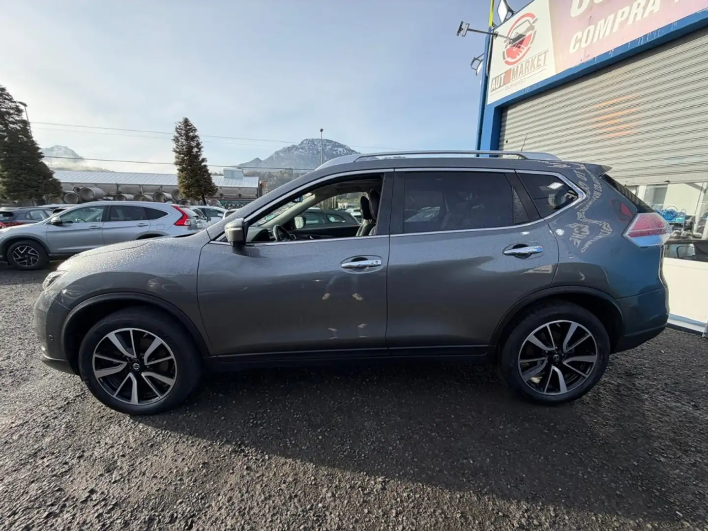 Nissan X-Trail 1.6 dCi Tekna 4x2 - 2