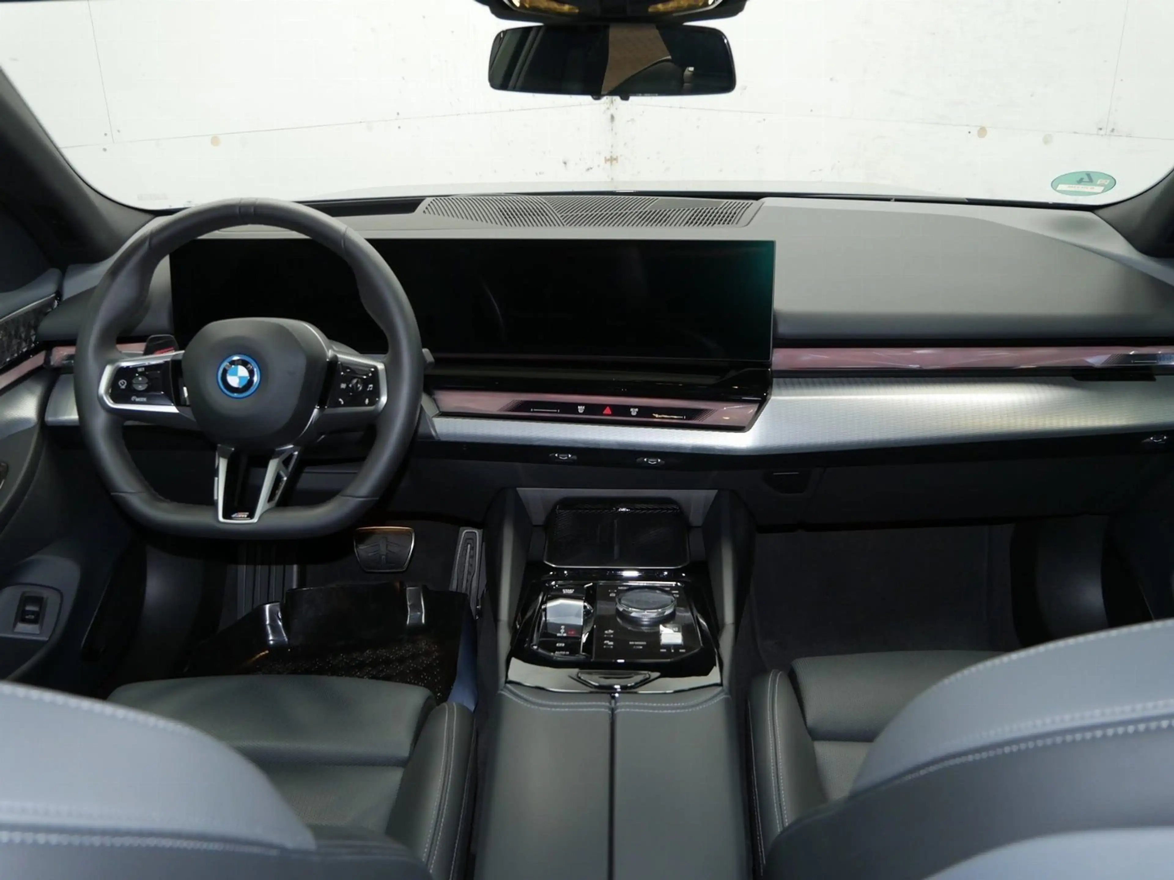 BMW i5 eDrive40 M SPORTPAKET+19"ALU+AUTONAHNASSISTENT — photo 9