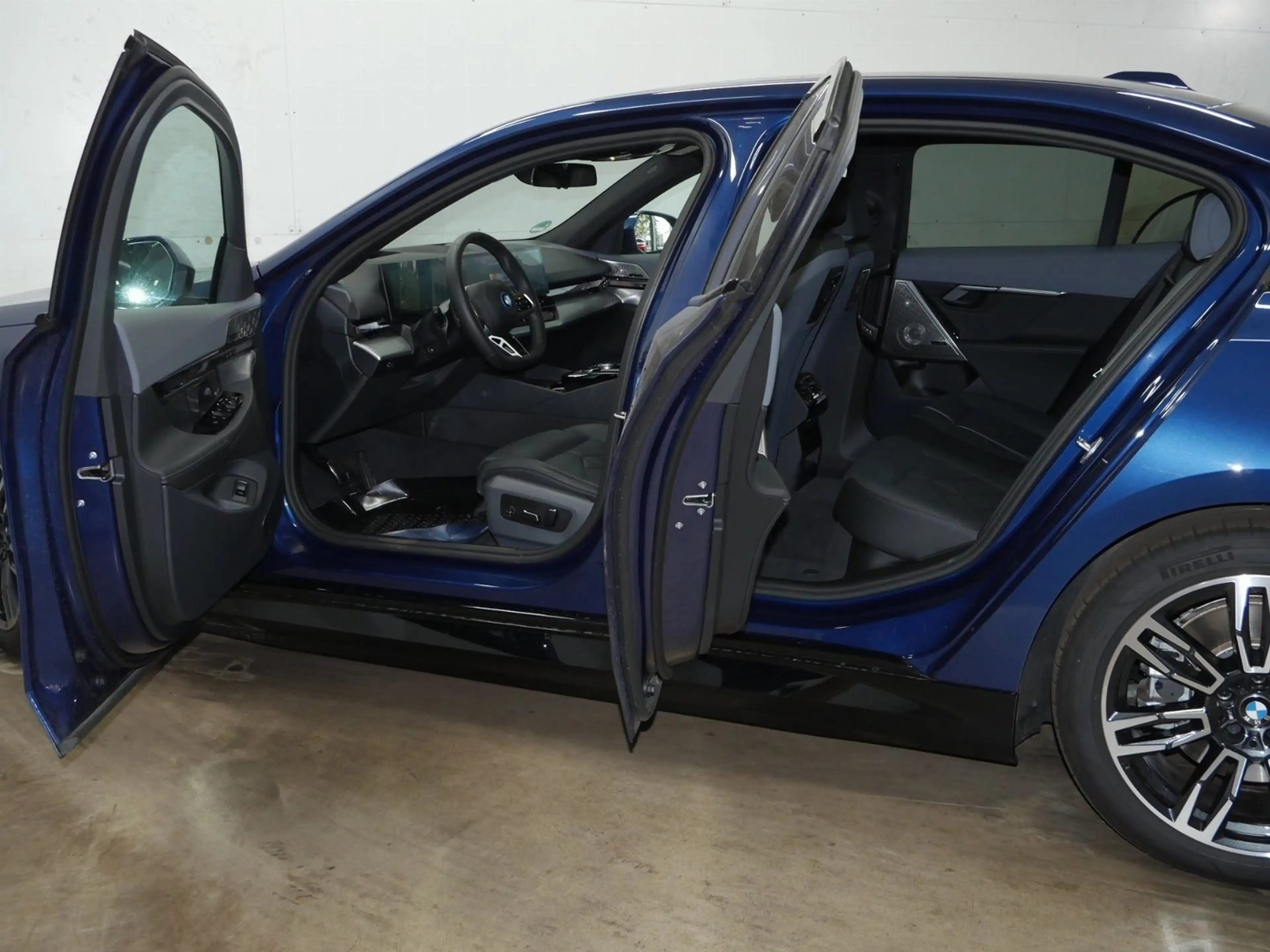 BMW i5 eDrive40 M SPORTPAKET+19"ALU+AUTONAHNASSISTENT — photo 15