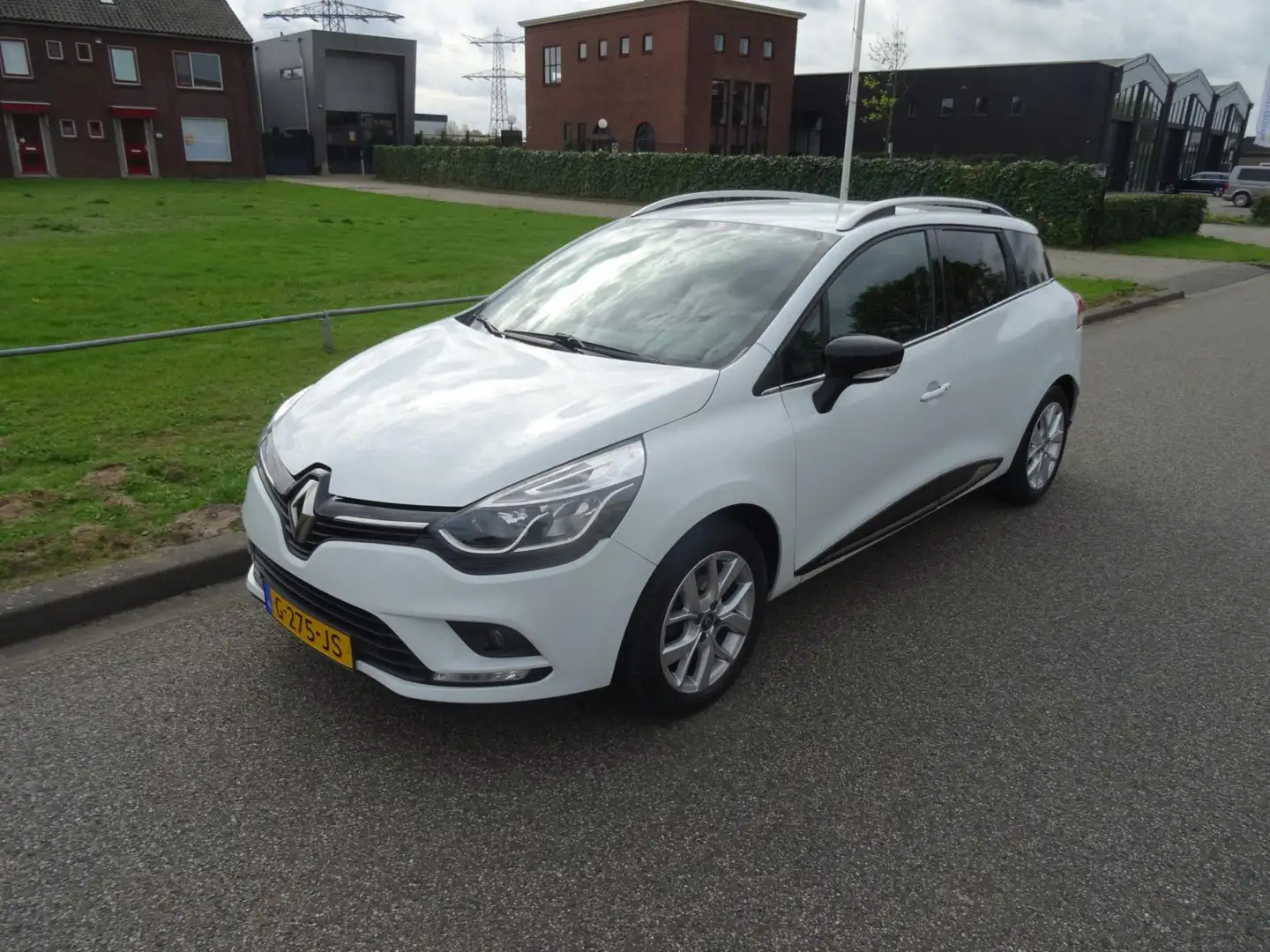 Renault Clio Estate 0.9 TCe Limited White - 1