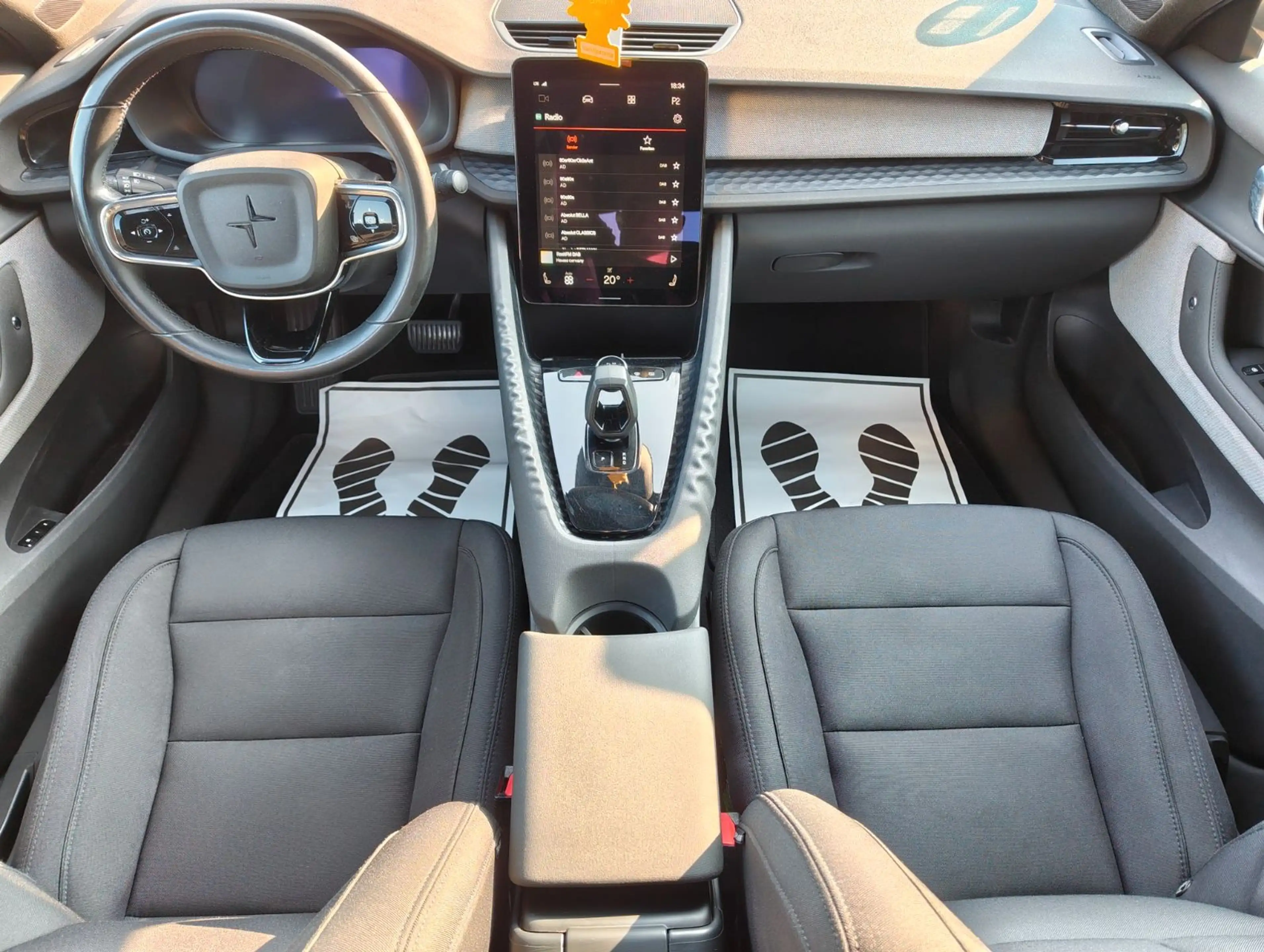 Polestar 2 Long Range Single — photo 11