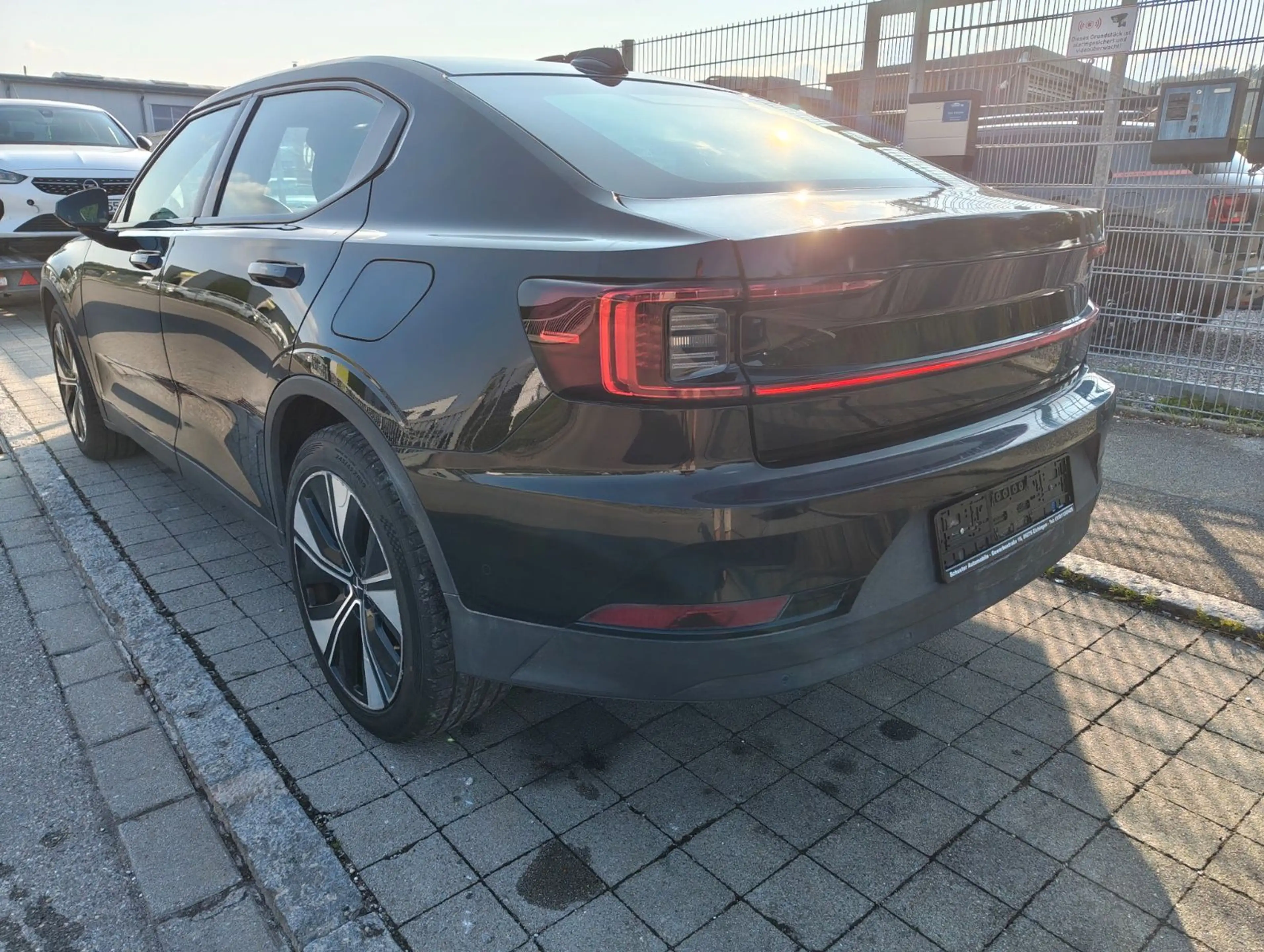 Polestar 2 Long Range Single — photo 4