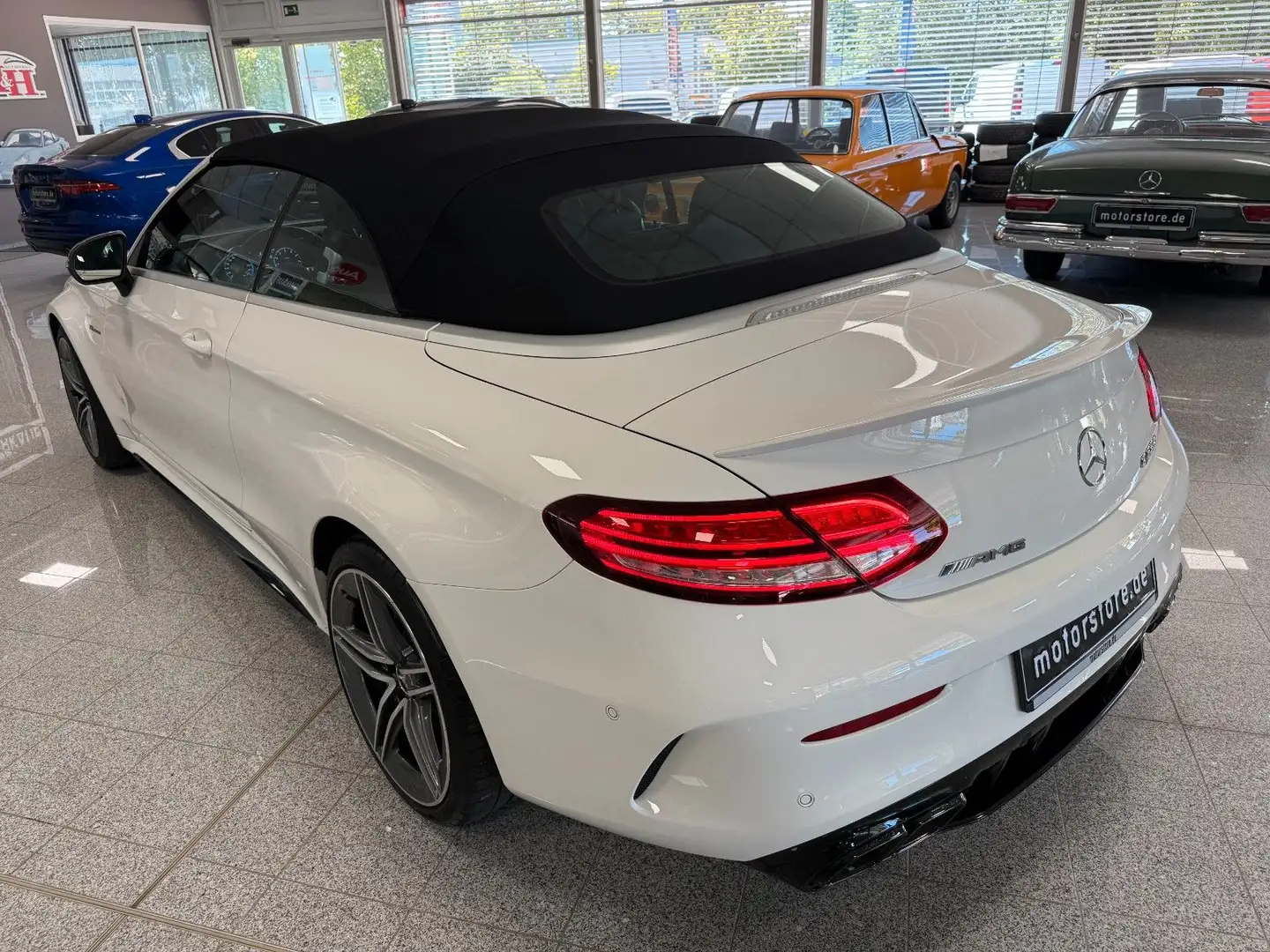 Mercedes-Benz C 63 AMG C63 S AMG CABRIOLET |17.500KM|1A/TOP|SERVICE:NEU Weiß - 1