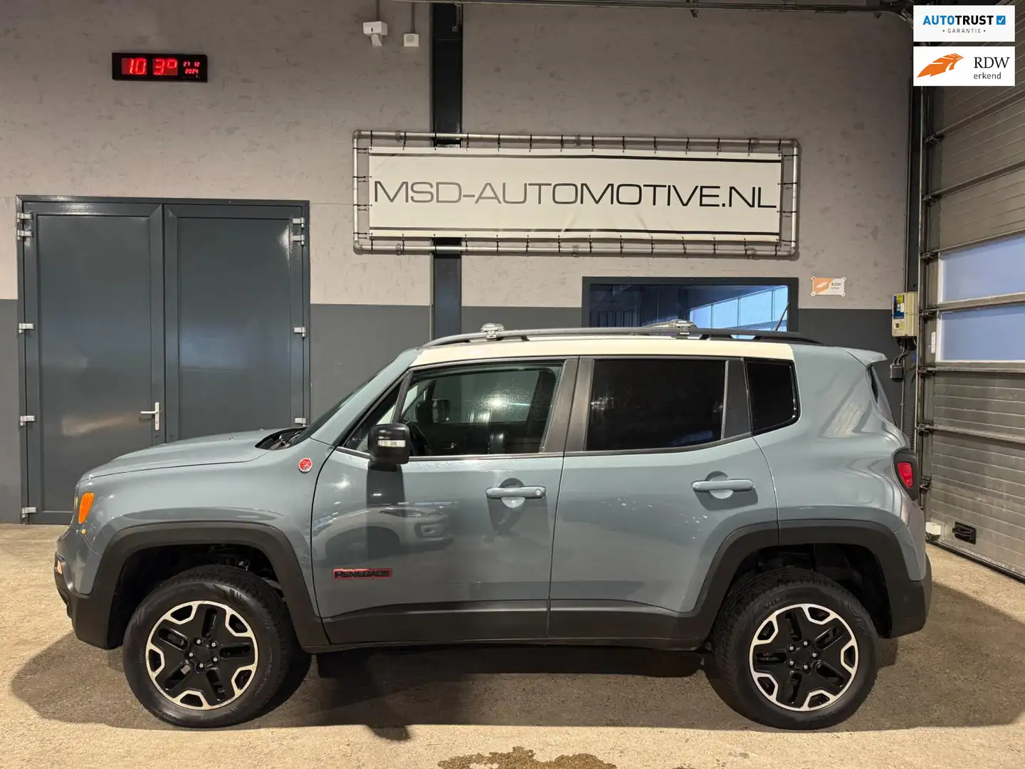 Jeep Renegade 2.0 MultiJet Trailhawk Automaat Marge 170PK 4WD NA - 1