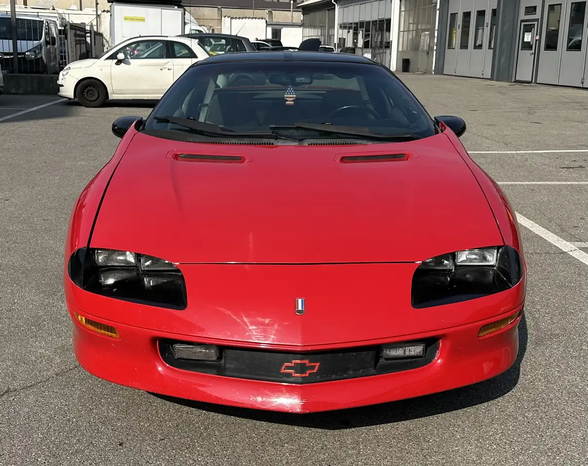 Chevrolet Camaro V8, foto 2