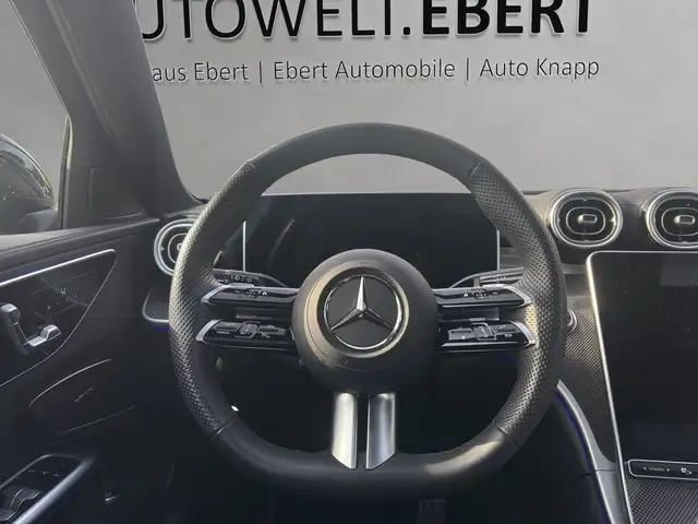 Mercedes-Benz C-Class view 13