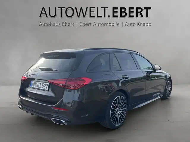 Mercedes-Benz C-Class view 5