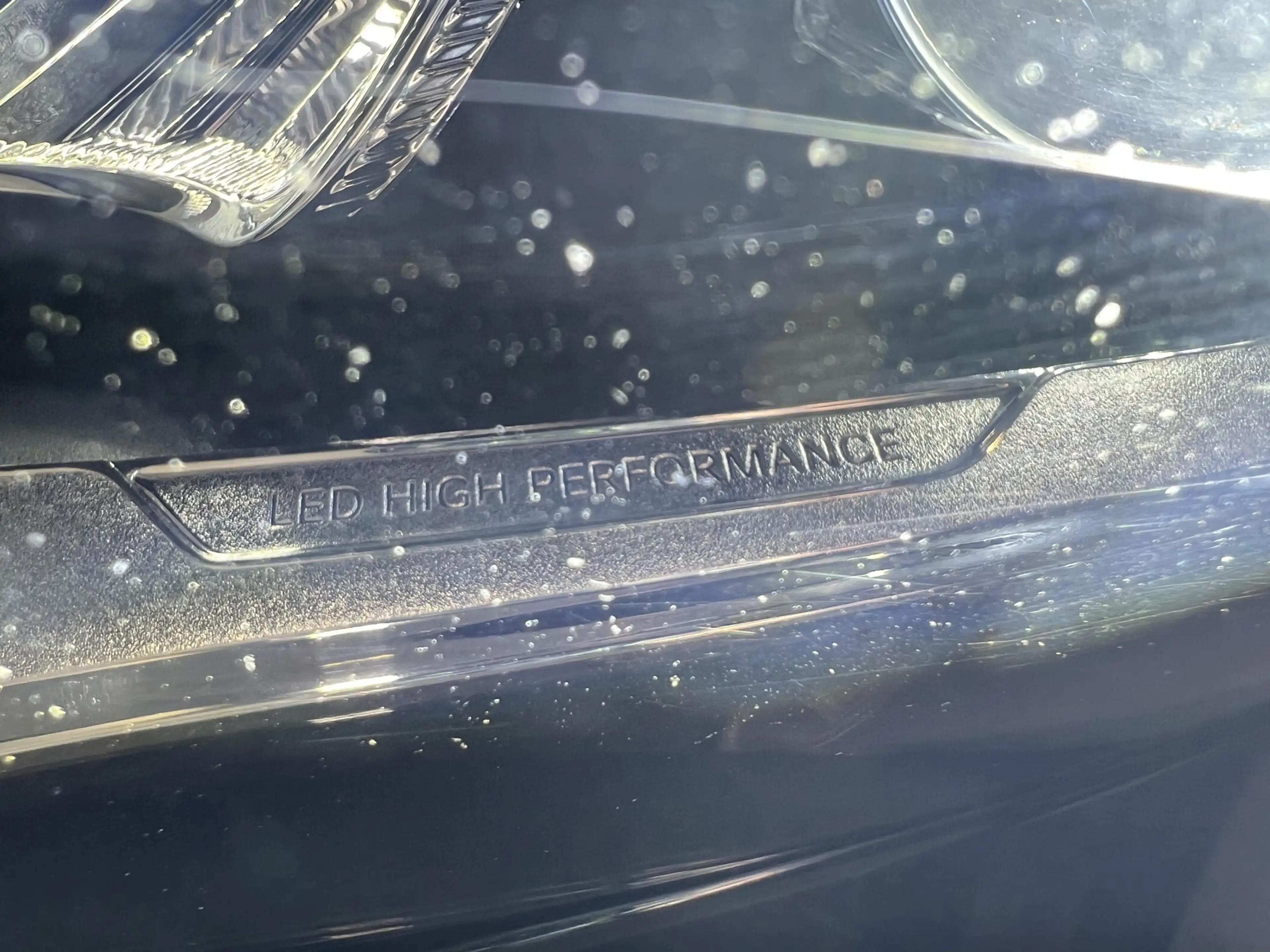 Mercedes-Benz GLA 180 Business Solution AMG — photo 28