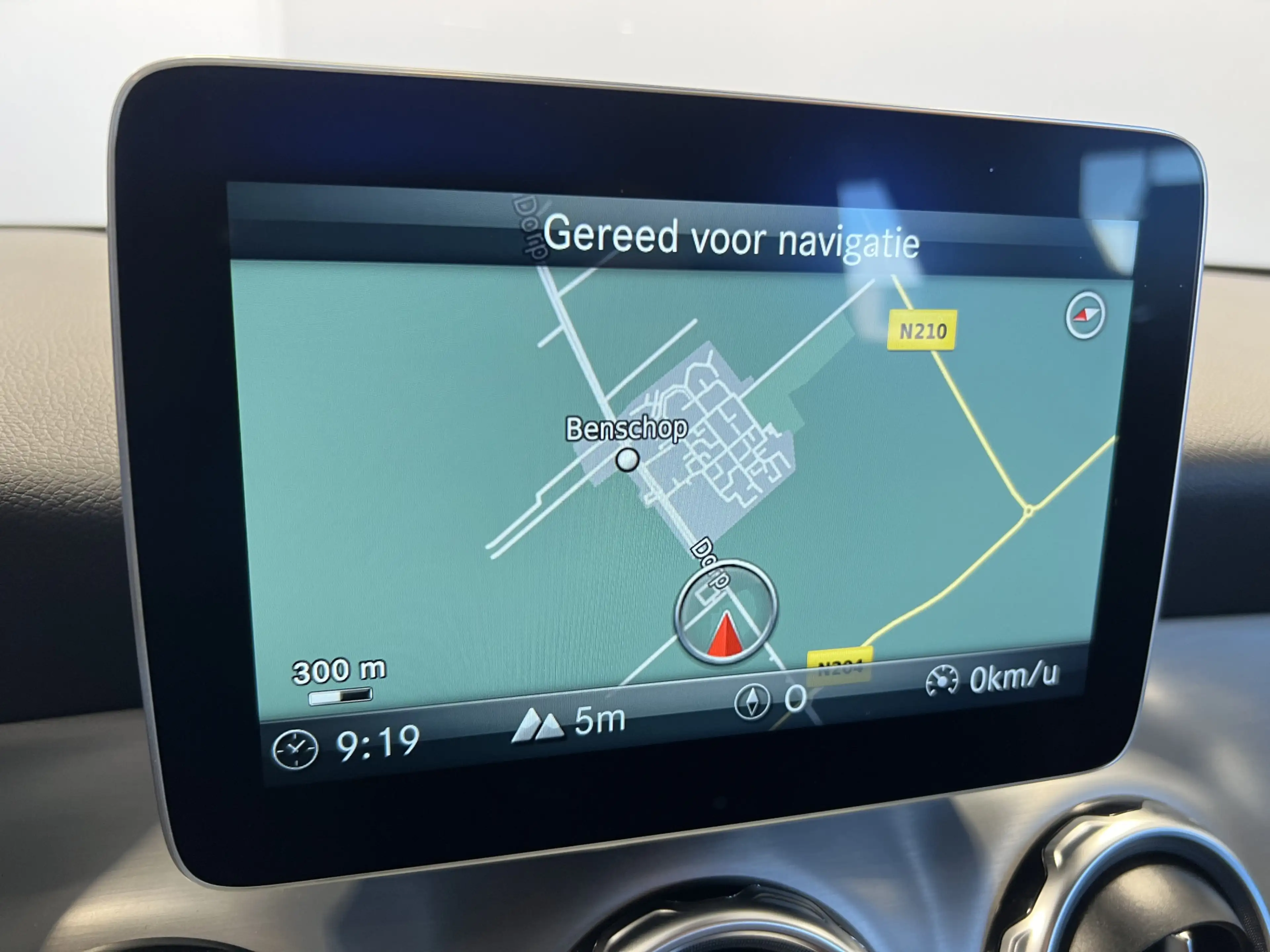 Mercedes-Benz GLA 180 Business Solution AMG — photo 19