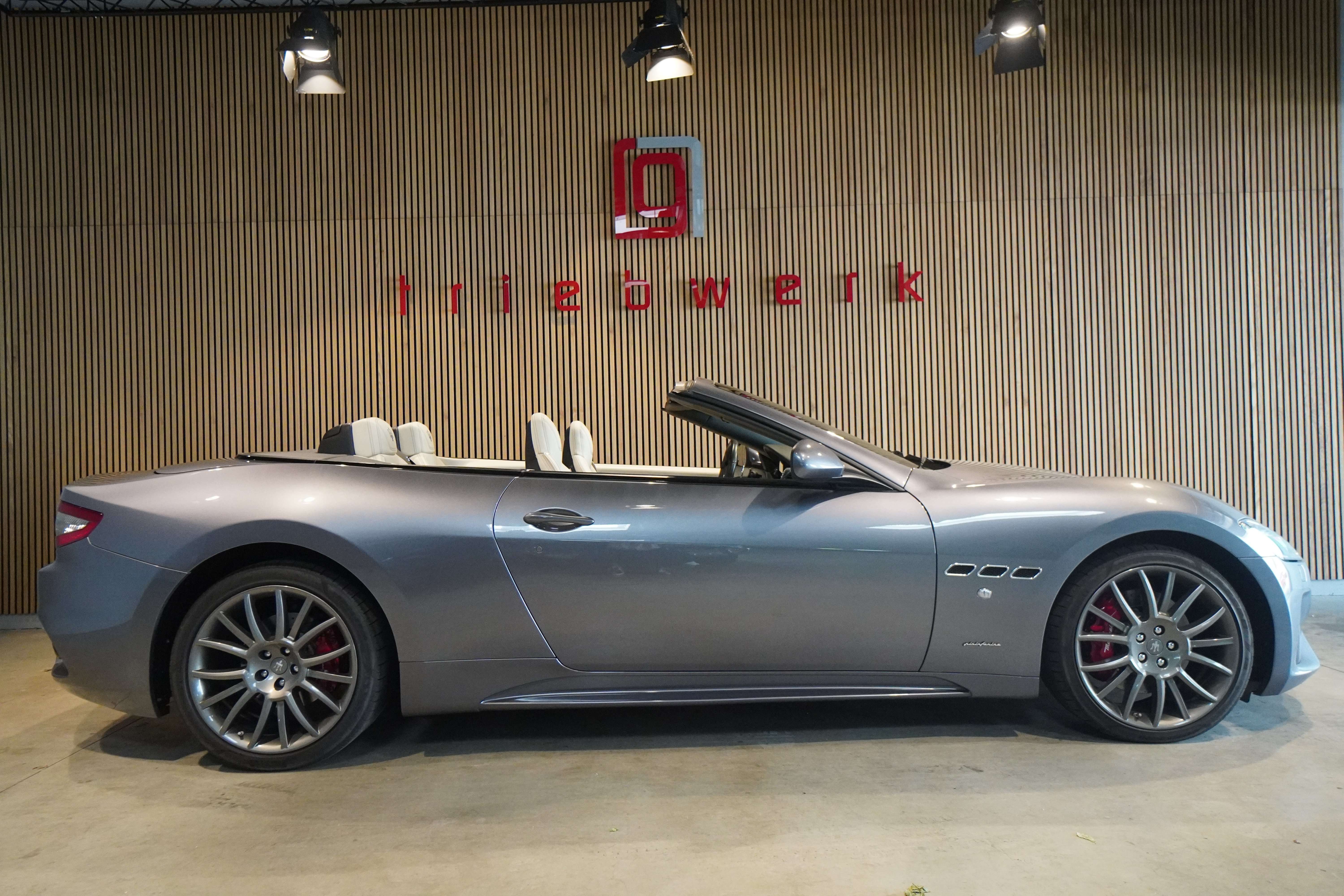 Használt Maserati Grancabrio 4.7