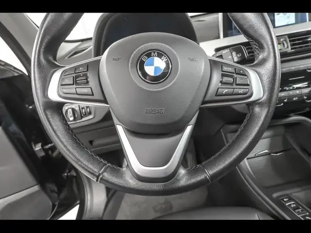BMW X1 view 9