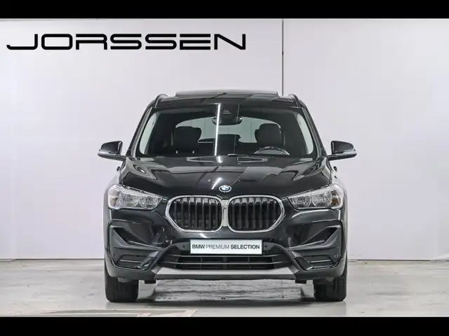 BMW X1 view 2