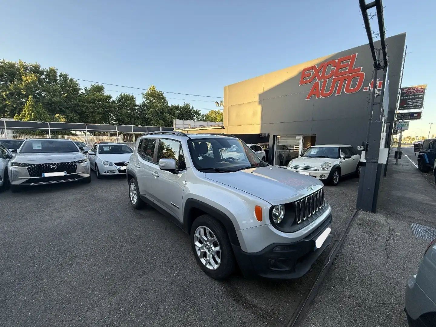 Jeep Renegade 1.6 I MultiJet 120ch Longitude - 1