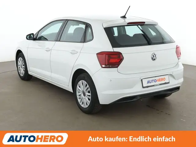 Volkswagen Polo view 4