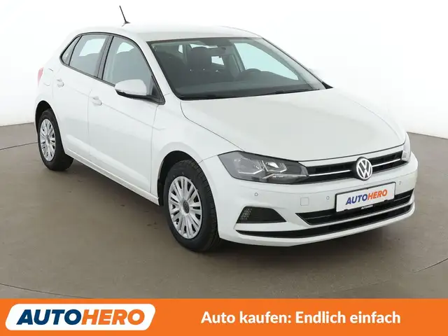 Volkswagen Polo view 8