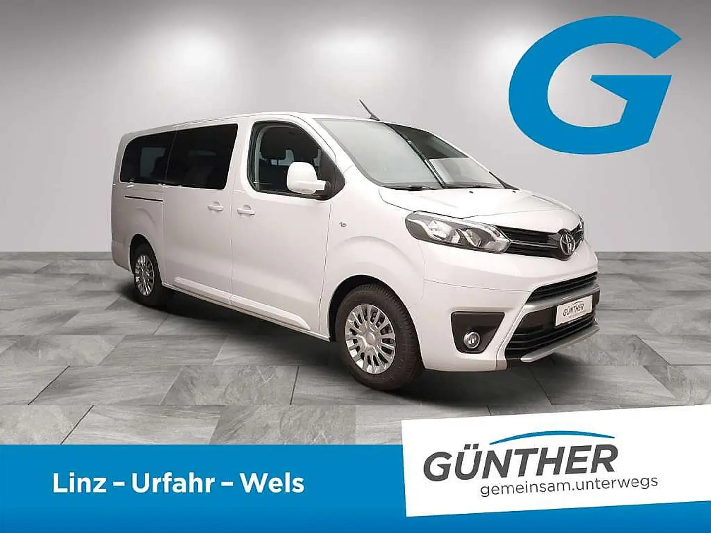 Toyota Proace Verso 2,0 D-4D 145 Lang Shuttle Weiß - 2