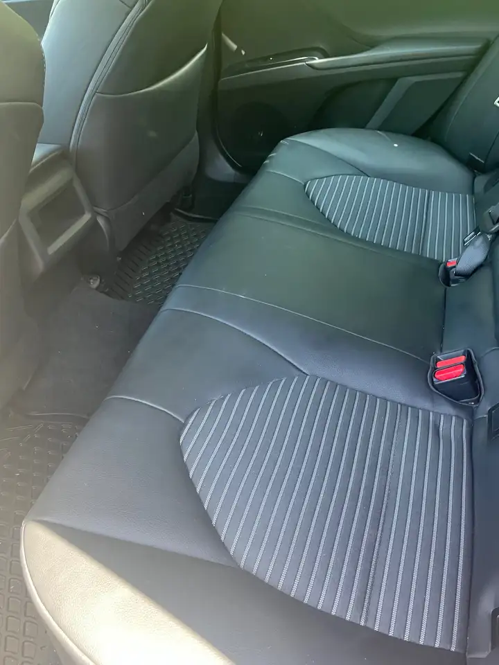 Toyota Camry снимка Toyota Camry