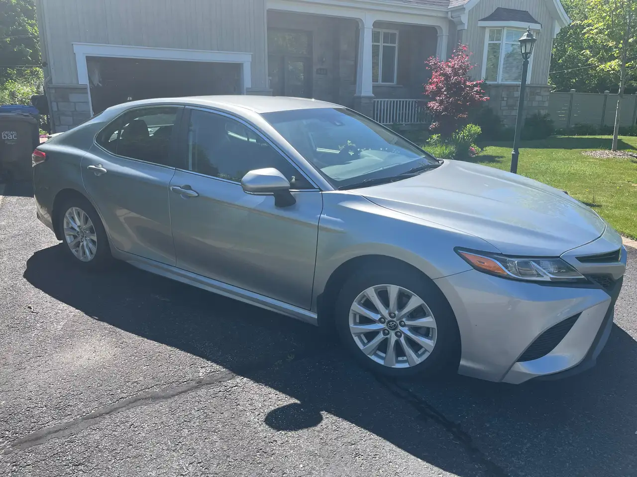 Toyota Camry снимка Toyota Camry