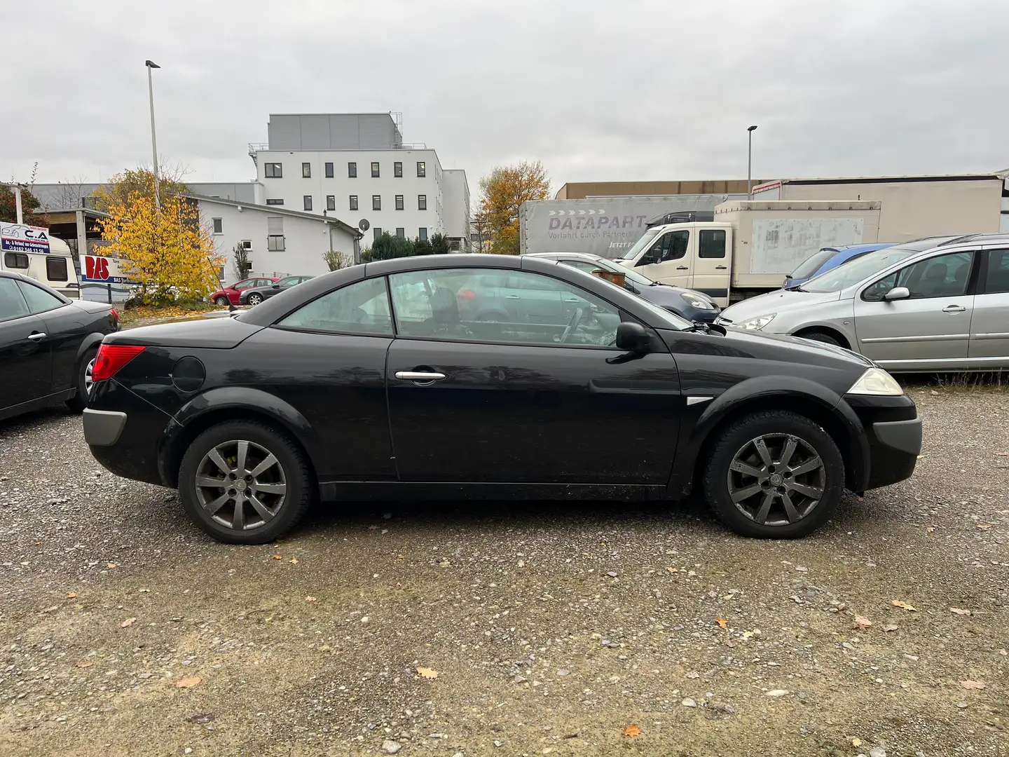 Renault Megane Avantage crna - 2