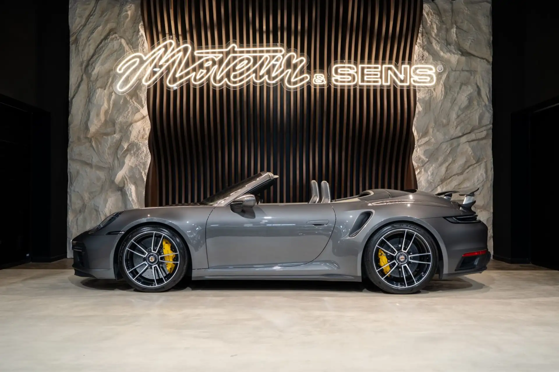 포르쉐 911 Turbo S Cabriolet 2020 건메탈 사진 5