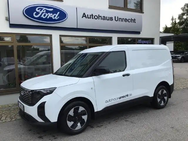 Ford Transit Courier BEV Trend
