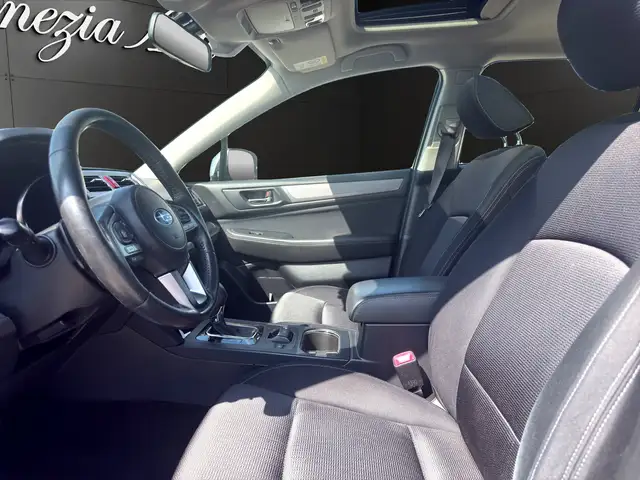 Subaru Outback view 6