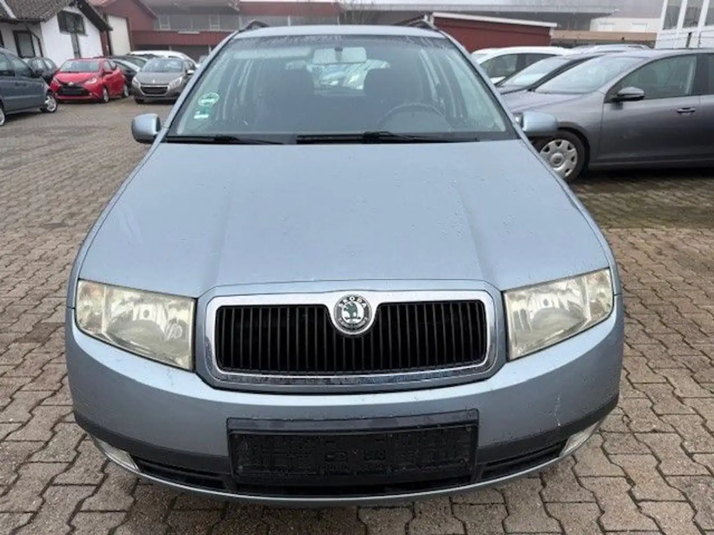 Skoda Fabia Combi 1.4 16V Elegance Automatik Grau - 2