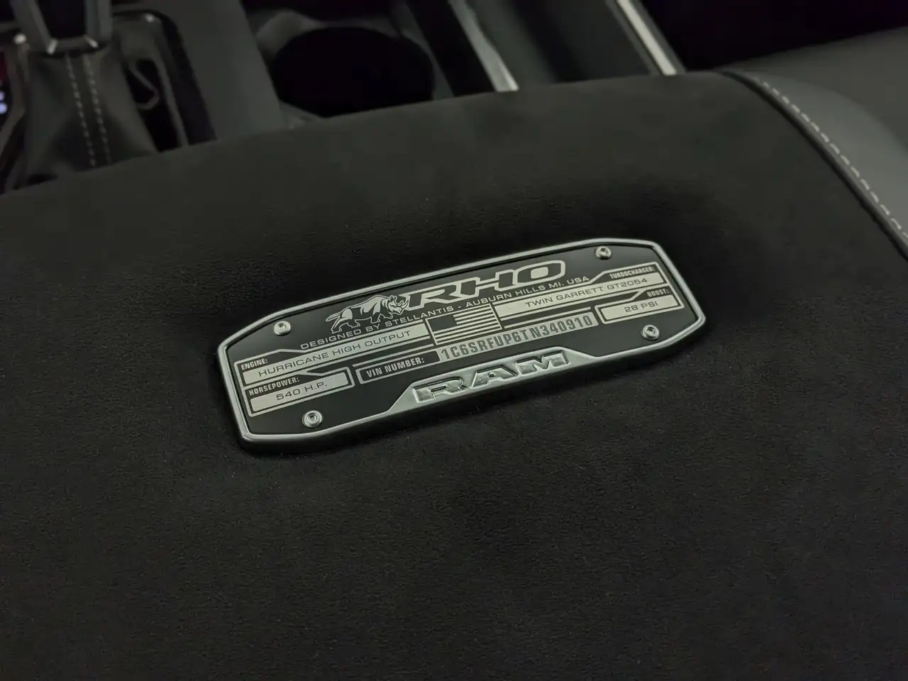 RAM 1500 снимка RAM 1500
