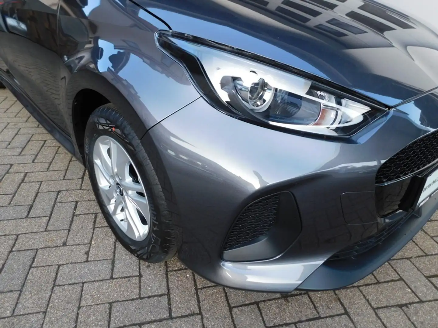 Mazda 2 Hybrid 1.5L CVT Center-Line  SHZ/Klima/DRCC/Kamera Grey - 2