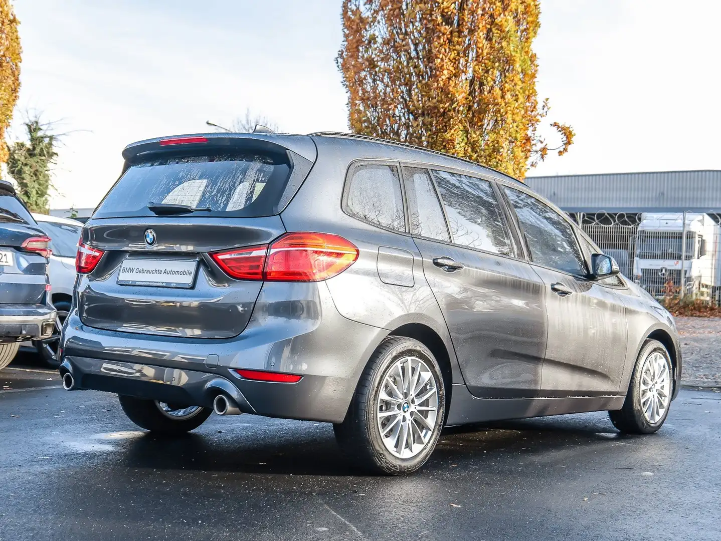 BMW 220 i PANO NAVI LED PDC V+H DAB Parkass. Klima Weiß - 2