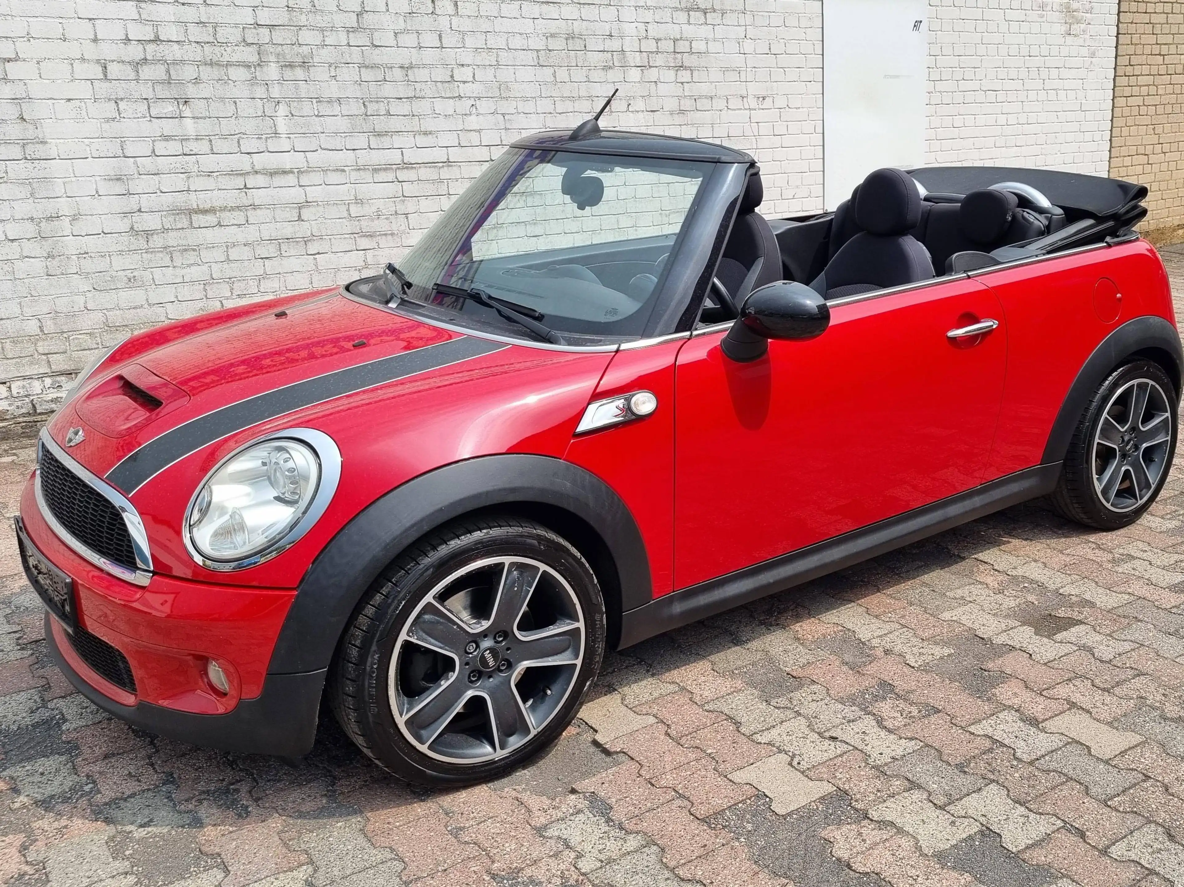MINI Cooper S Cabrio Cooper S — photo 8