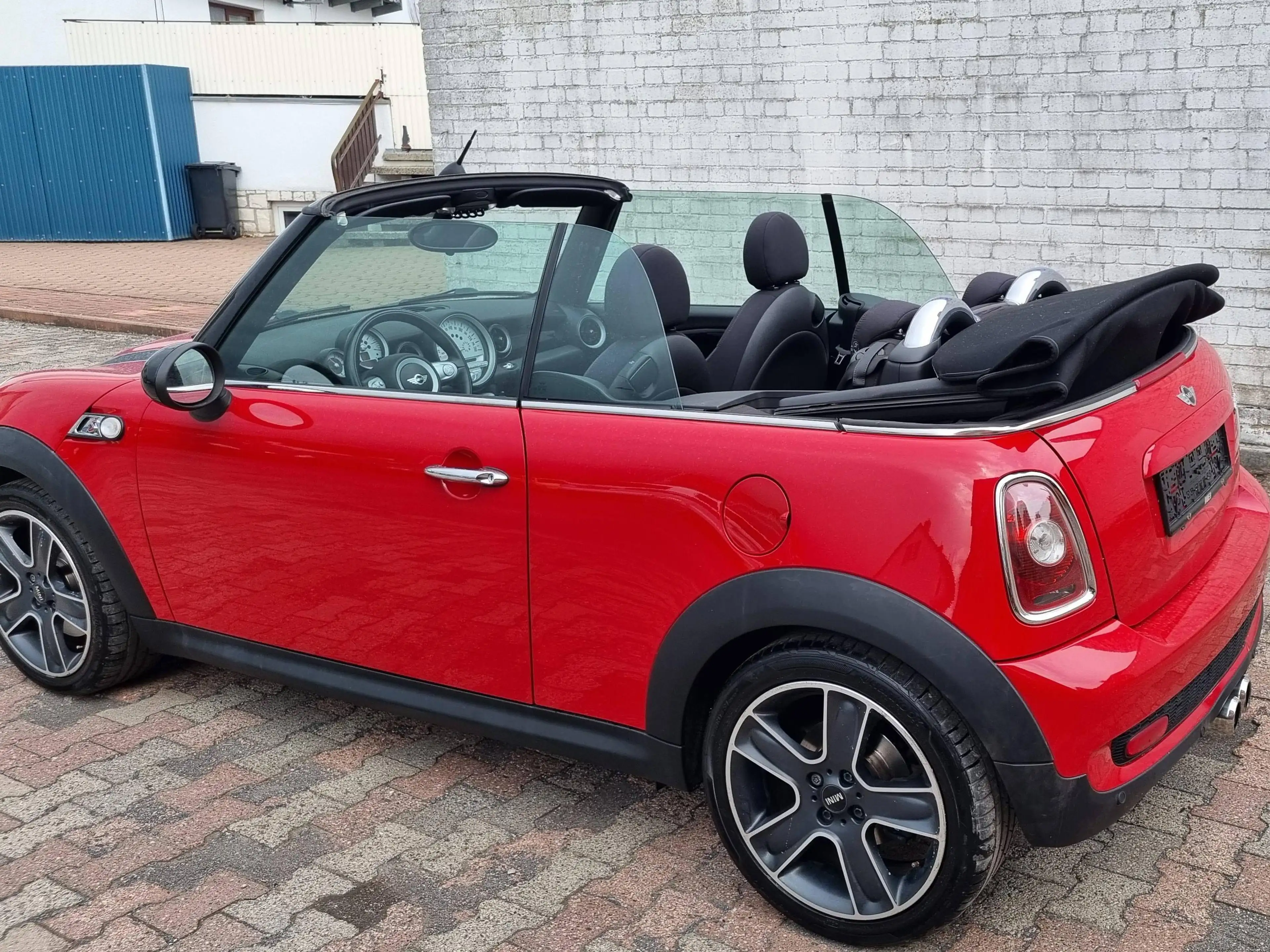 MINI Cooper S Cabrio Cooper S — photo 10
