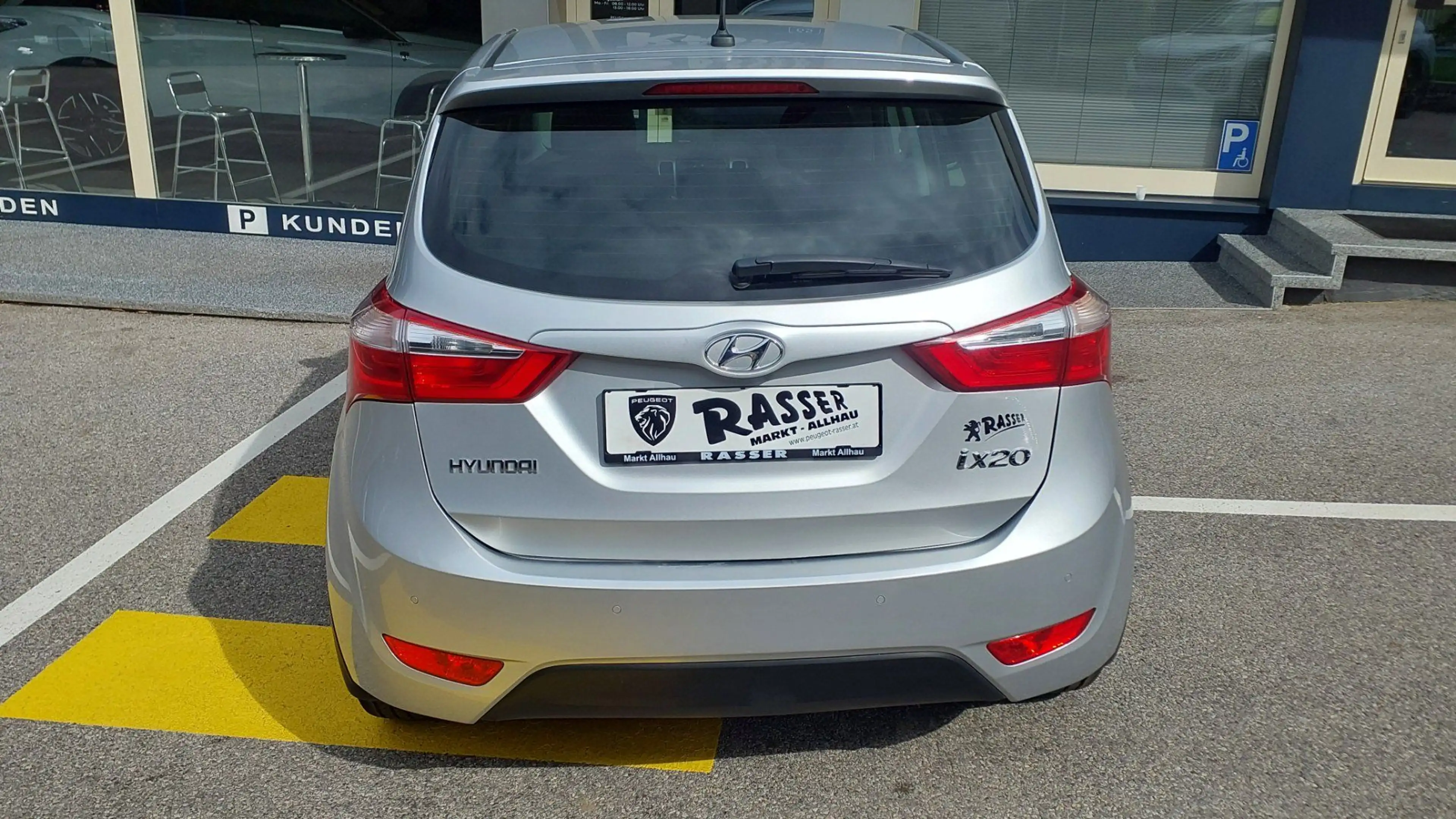 Hyundai iX20 ix20 1.4 Go — photo 10