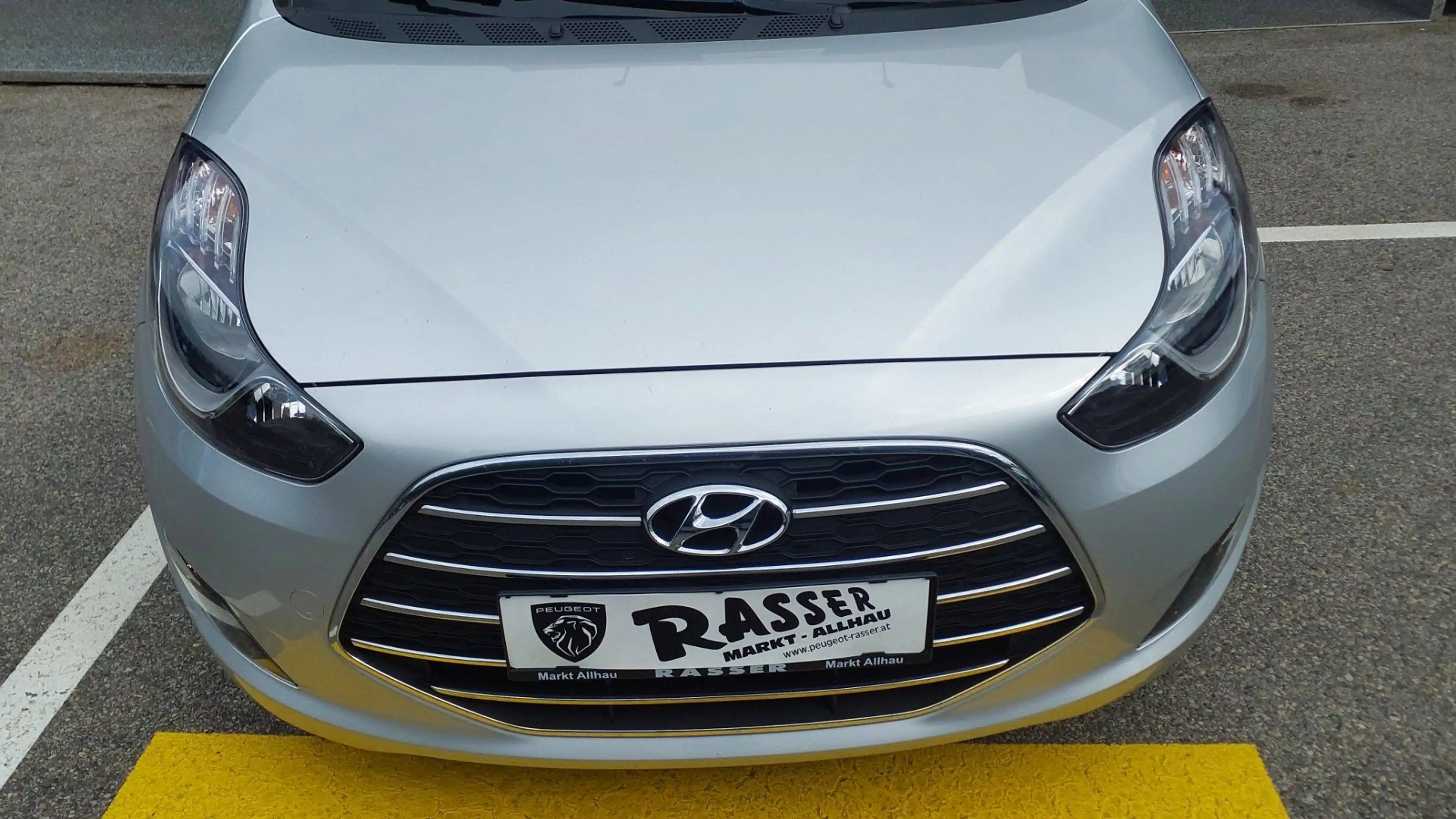 Hyundai iX20 ix20 1.4 Go — photo 2