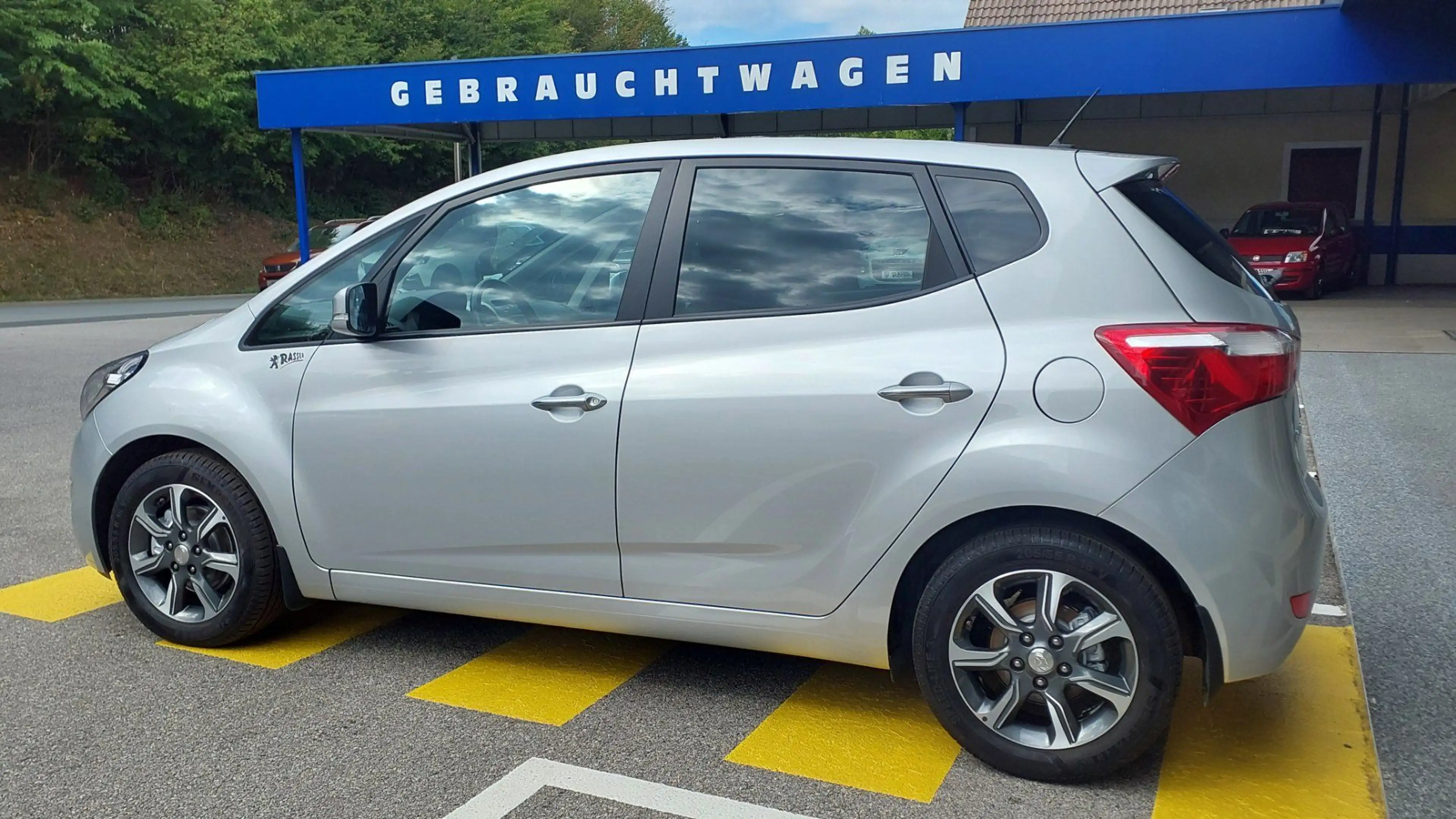 Hyundai iX20 ix20 1.4 Go — photo 7