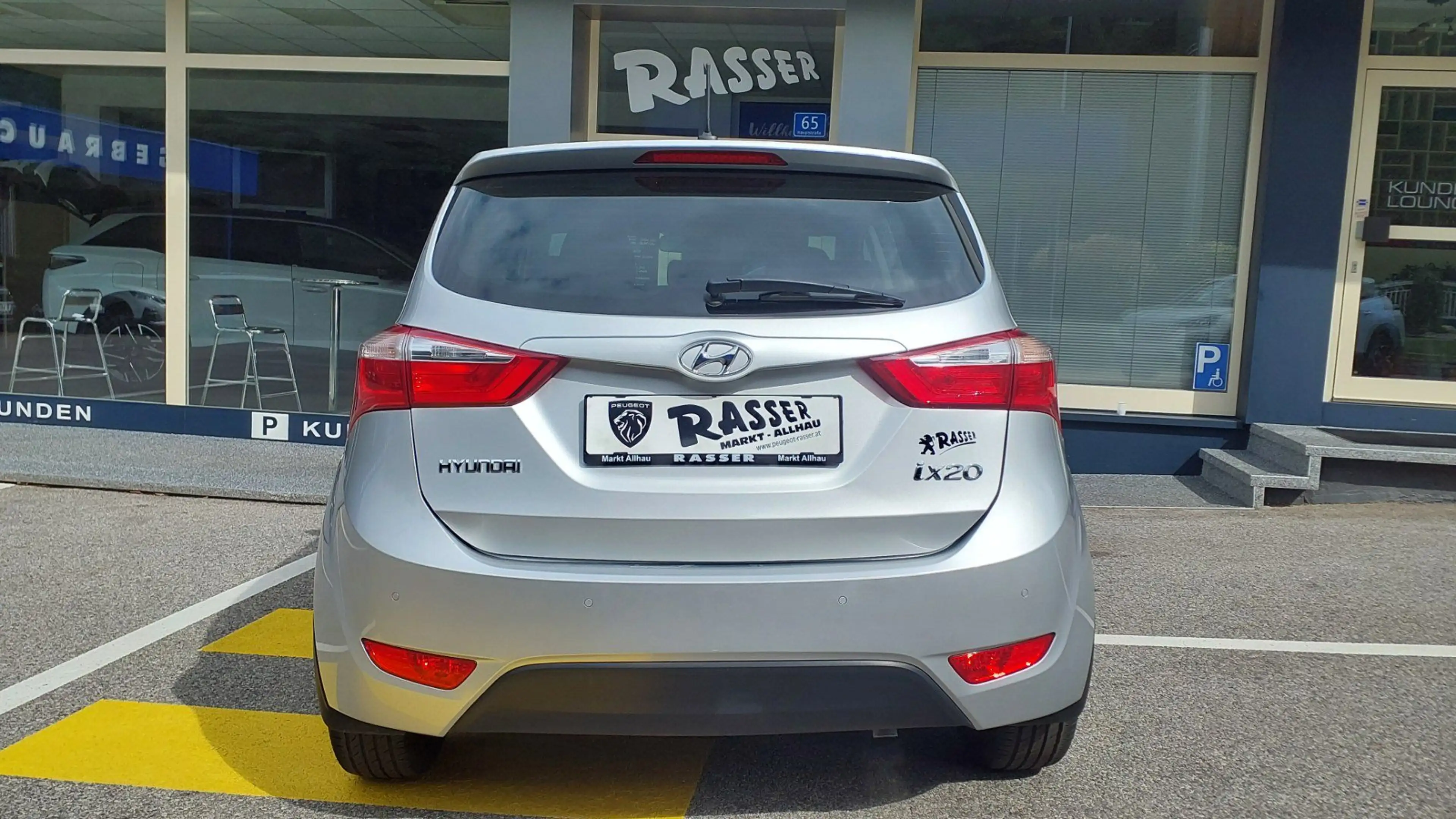 Hyundai iX20 ix20 1.4 Go — photo 11