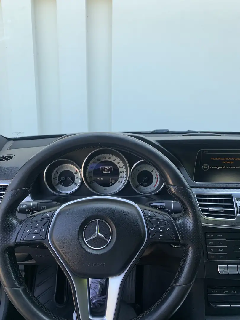 Mercedes-Benz E 200 T BlueTEC 7G-TRONIC Edition - 1