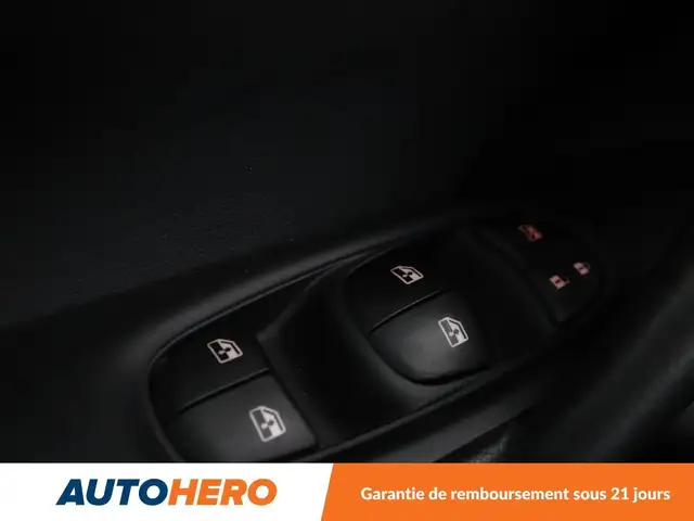 Nissan Qashqai view 27